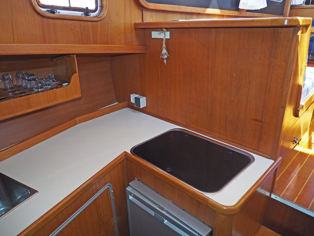 Fore ship, Accommodation